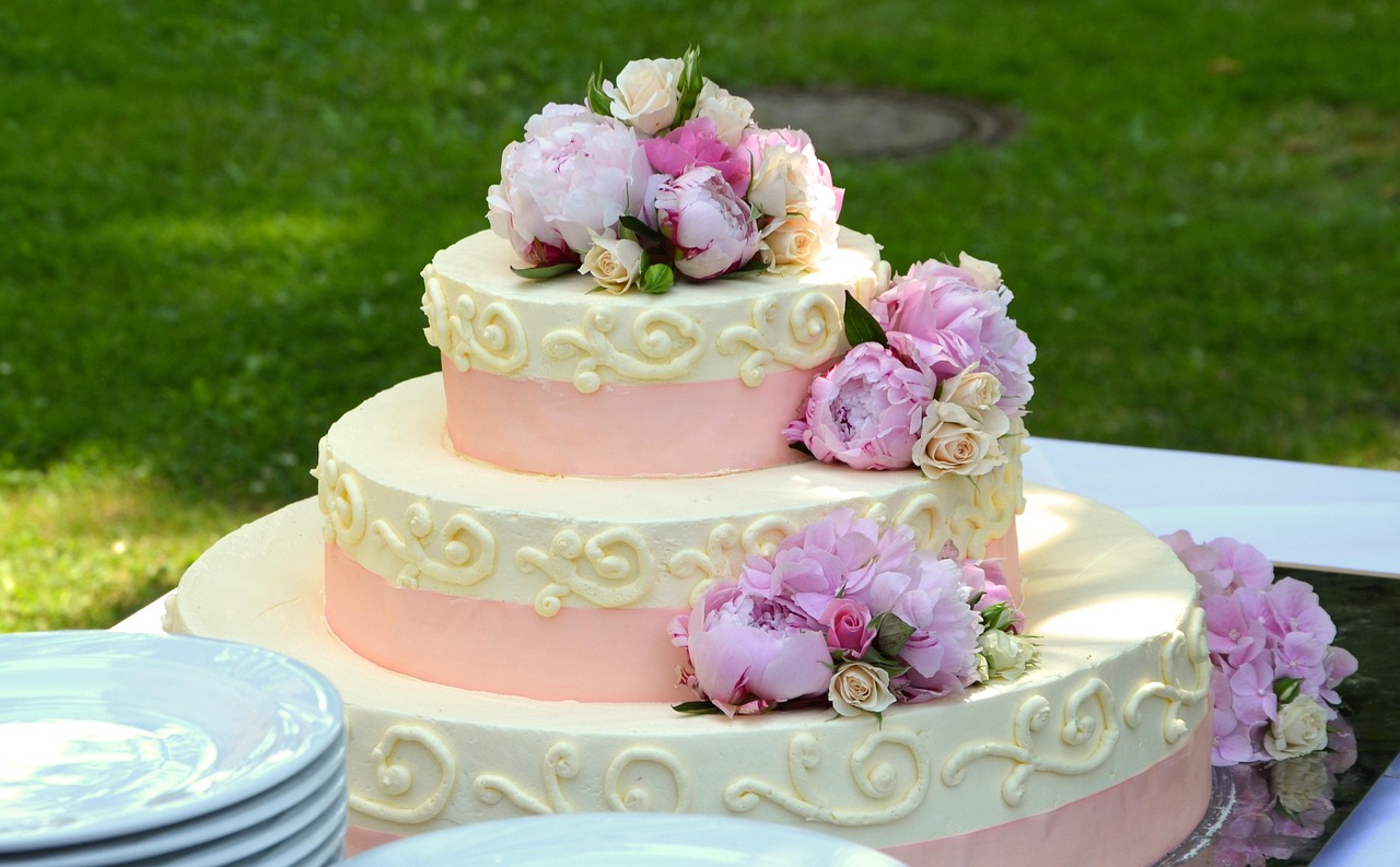 Order Cakes Online in India – The Easiest Way to Celebrate Every Occasion